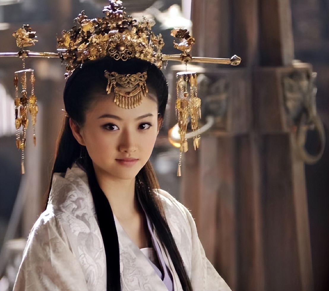 违法代言、人设崩塌、成老赖,曾经风靡的京城四美,8年后翻车了