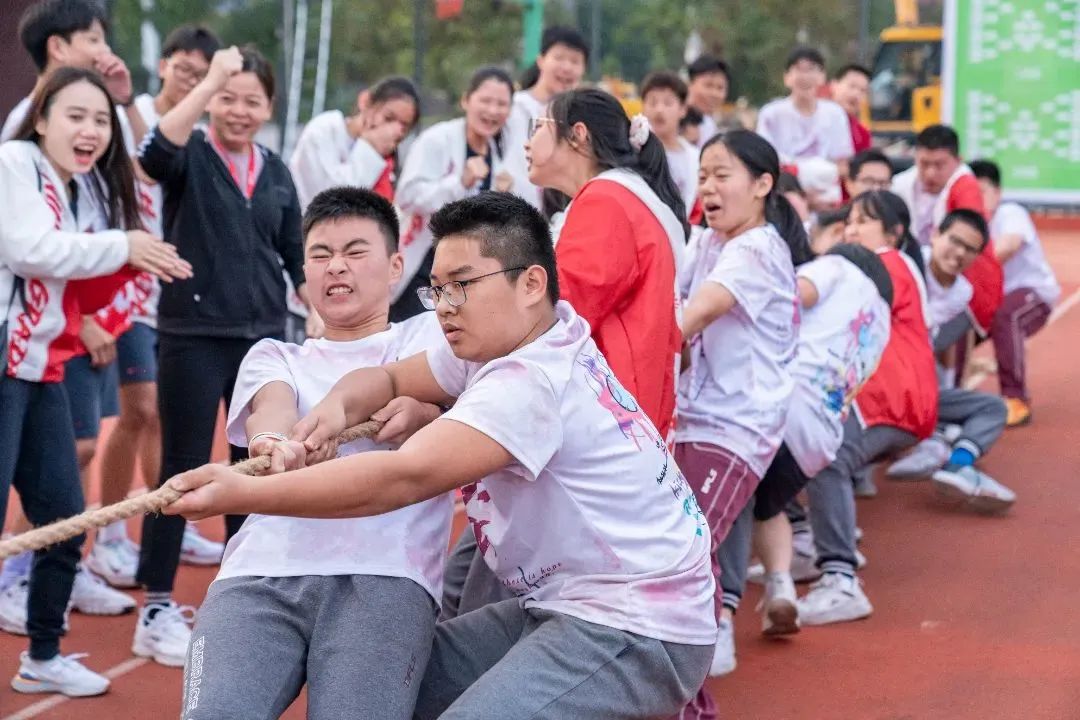 给孩子营造爱学习的氛围,融洽的师生