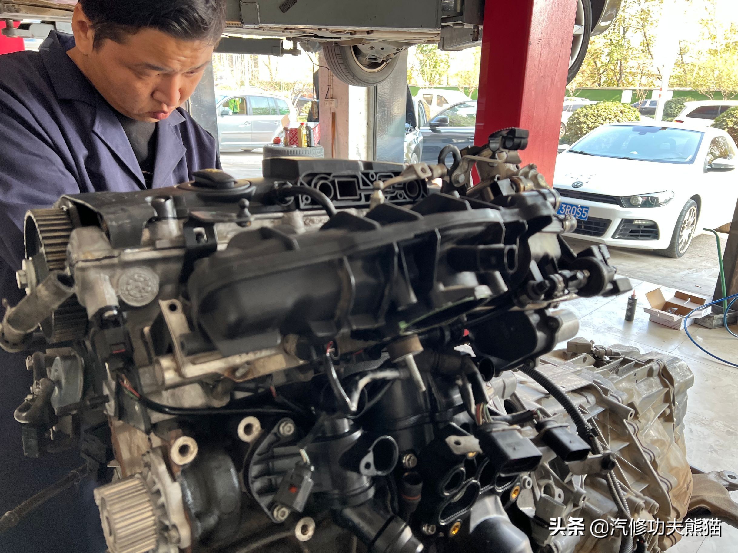 奥迪大众保时捷烧机油专修,2.0t奥迪a6烧机油吗