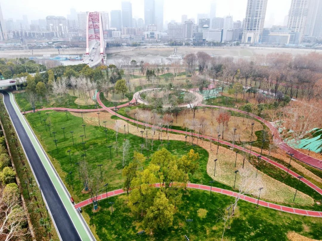 武汉市新城区最大公园,武汉鸳鸯锅