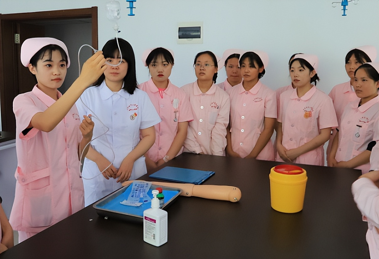 双一流大学被淘汰的专业,双一流被淘汰的985大学