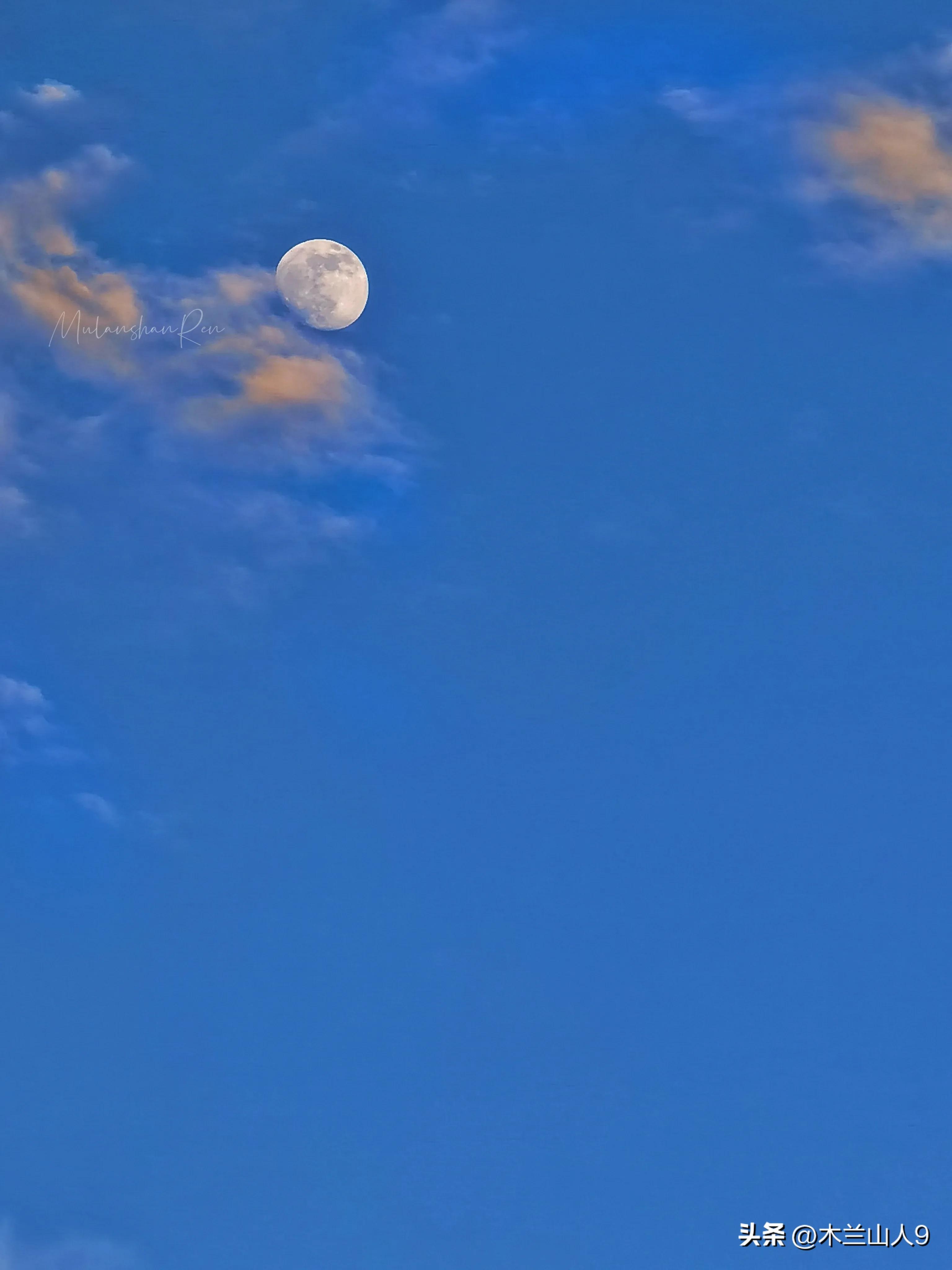手机拍摄红底照片怎么导入,拍红云的技巧