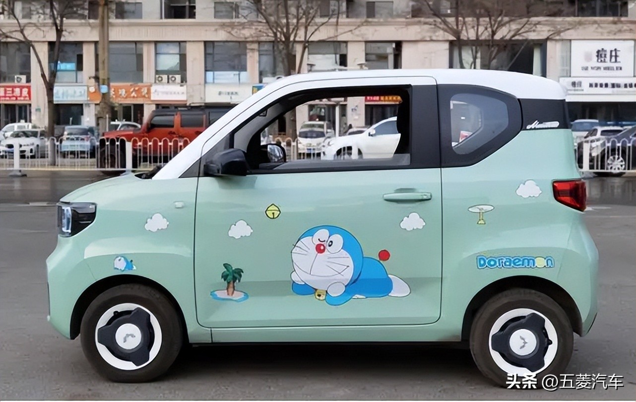 五菱宏光miniev春日出行国民神车,五菱宏光miniev马卡龙时尚款优惠