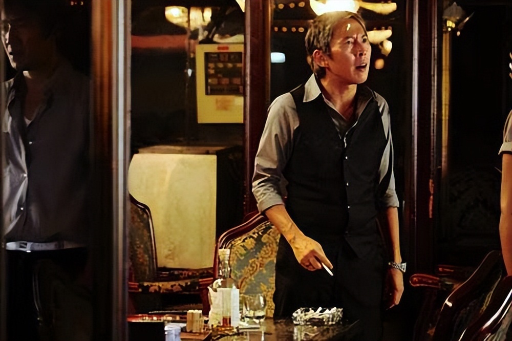 台湾艋舺万国，俗称万国口，其势力至今活跃于江湖