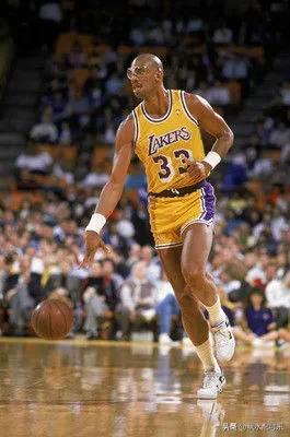 贾巴尔为什么叫天勾,贾巴尔天勾被盖视频