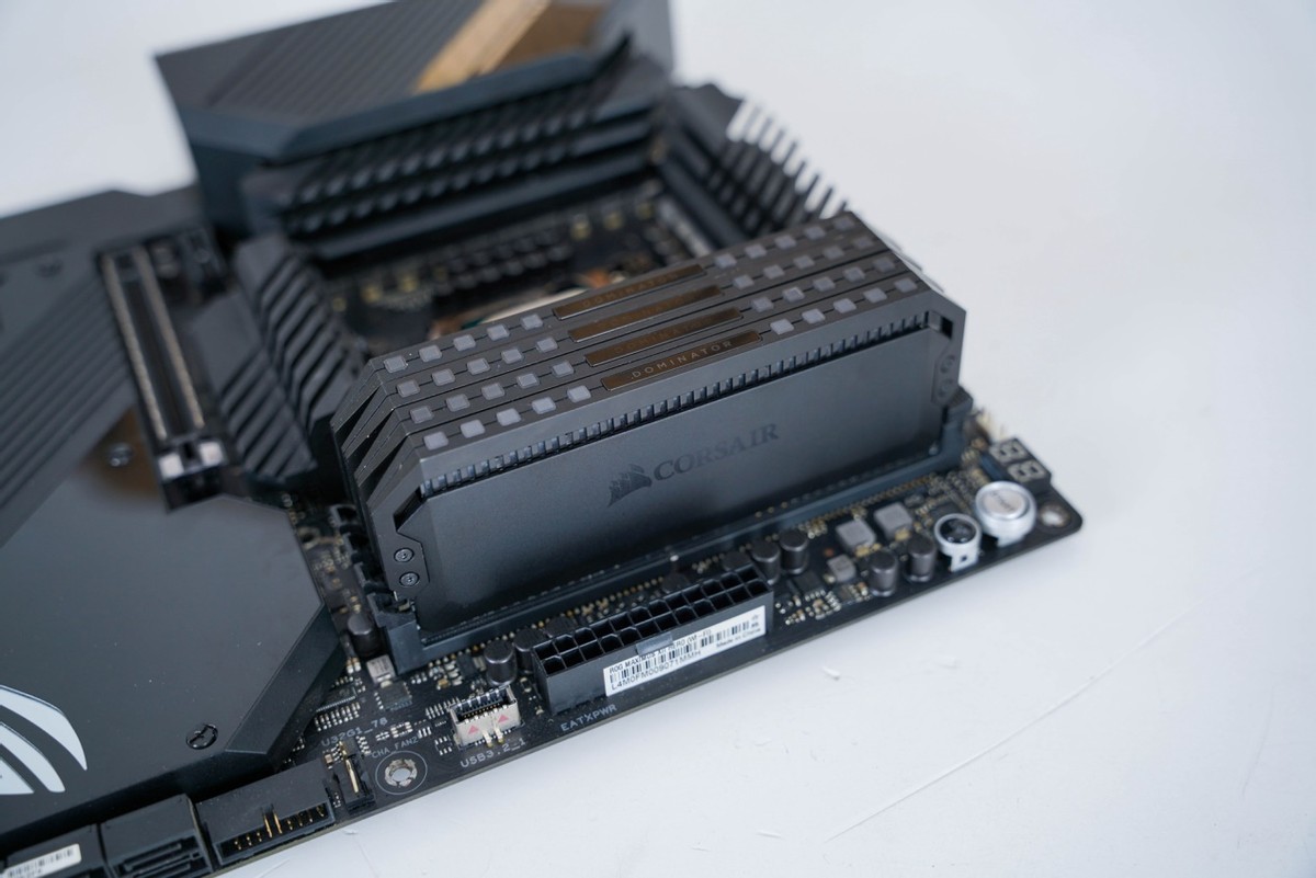 高级感桌面搭建,diy改造电脑主题机箱