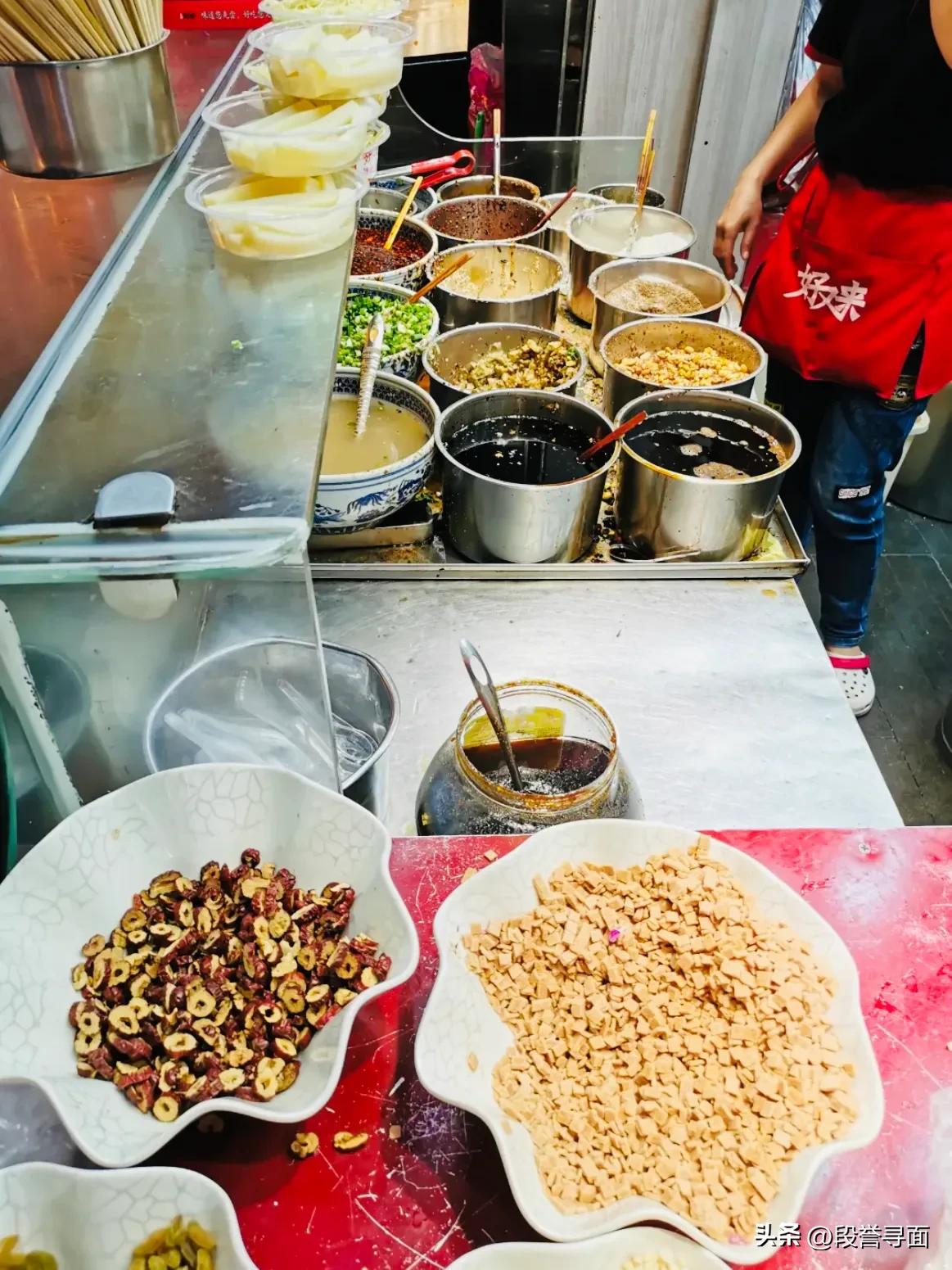 一碗酸辣粉结束这次重庆之旅,各地好吃的重庆酸辣粉推荐