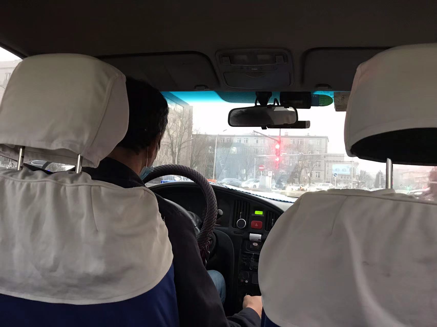 的哥提醒乘客别吐后续,的哥提醒乘客别吐车上反被打