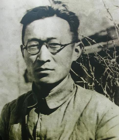 新中国定都北平还是南京？王稼祥的这句话，让毛主席下定了决心