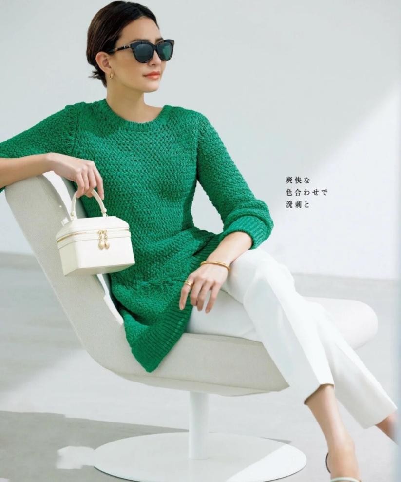 皮肤偏黑偏黄的女生穿什么颜色,皮肤黑的女人适合颜色