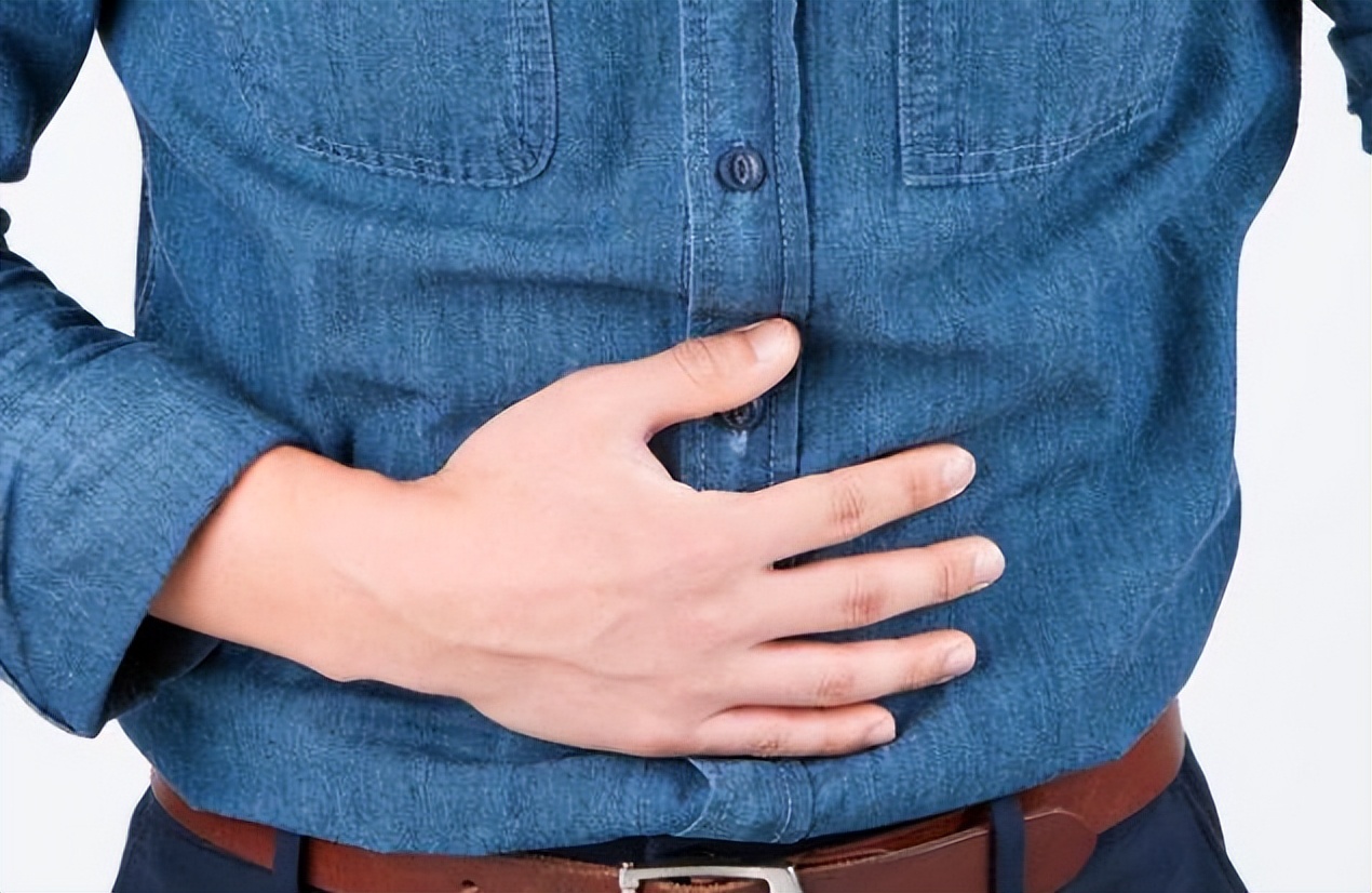 胆囊息肉切除后遗症怎样才能恢复,胆管结石胆囊结石切除有后遗症吗