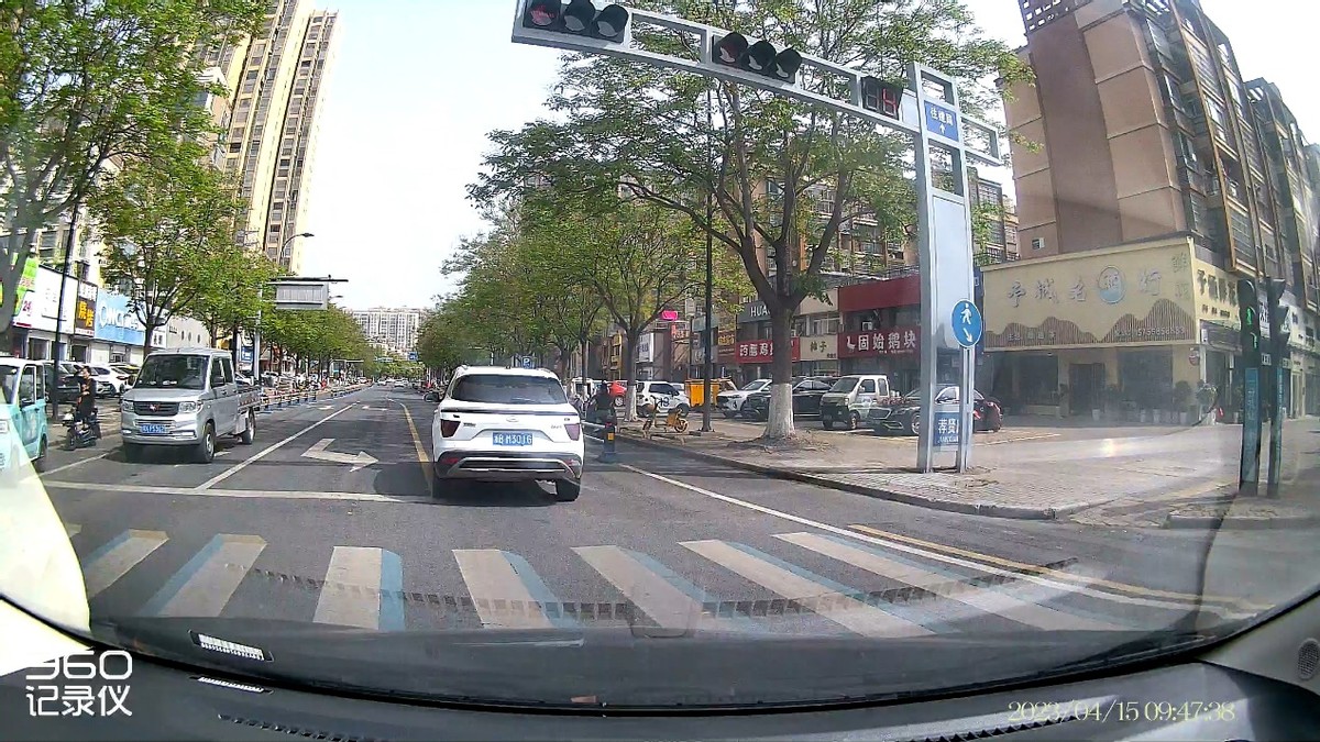 360行车记录仪k580安装教程,隐藏行车记录仪360