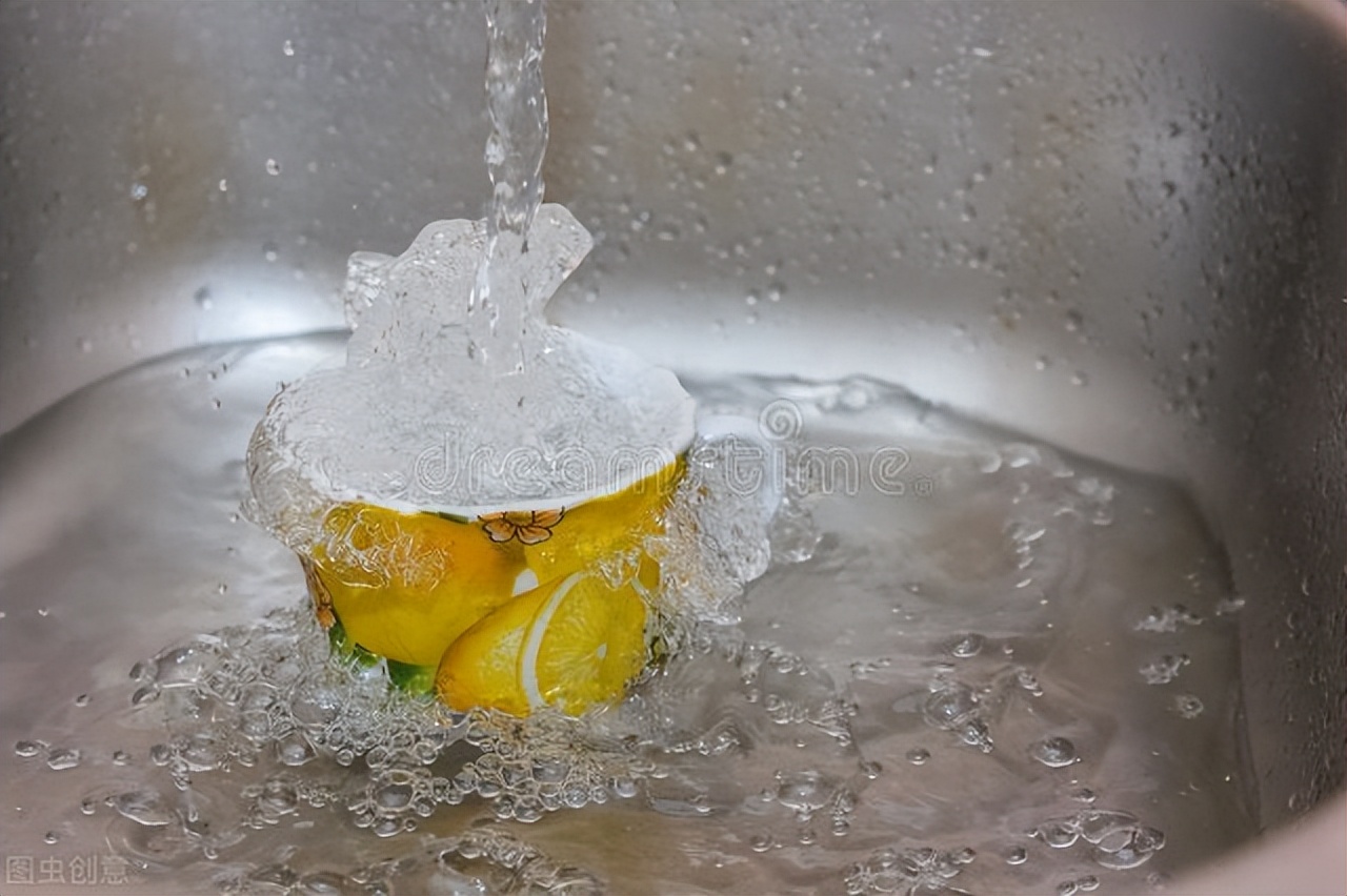 最全的家居清洁小妙招居家必收藏,很实用家居清洁小妙招快来学学吧