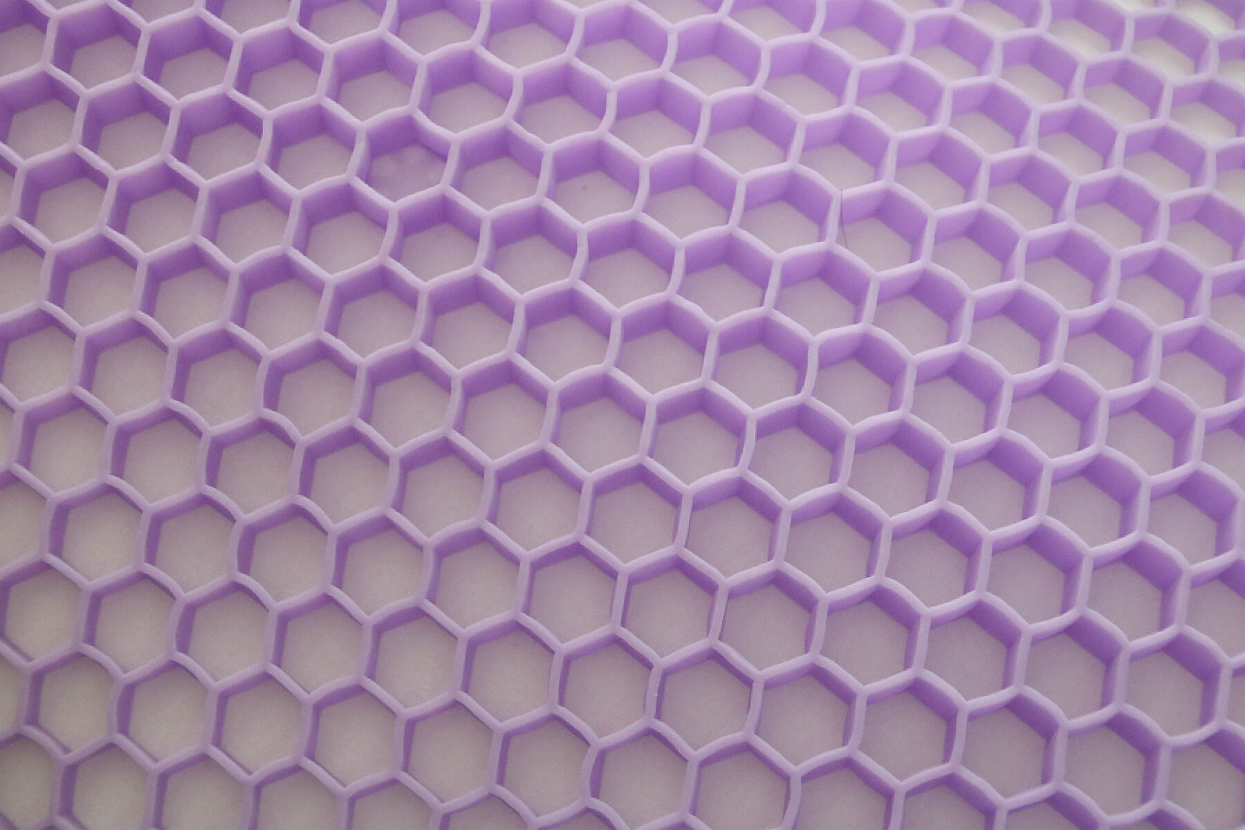 8htpe蜂巢枕,8htpe蜂巢透气释压床垫测评