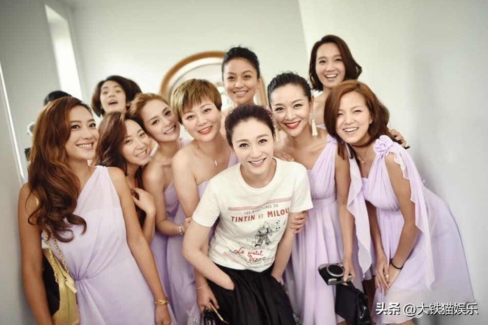 李小冉和阿娇近距离合影,李小冉阿娇合影