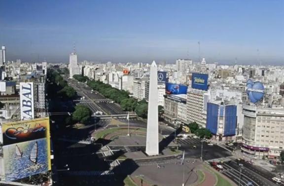 全球工资排名前十的国家,哪个国家工资收入最高