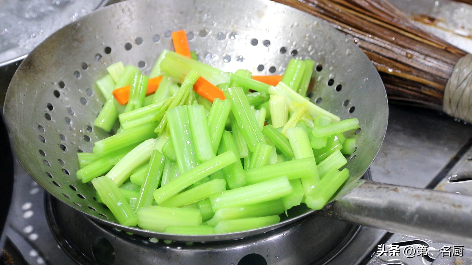 夏天肝火旺吃什么菜最好,湿热肝火旺吃什么菜