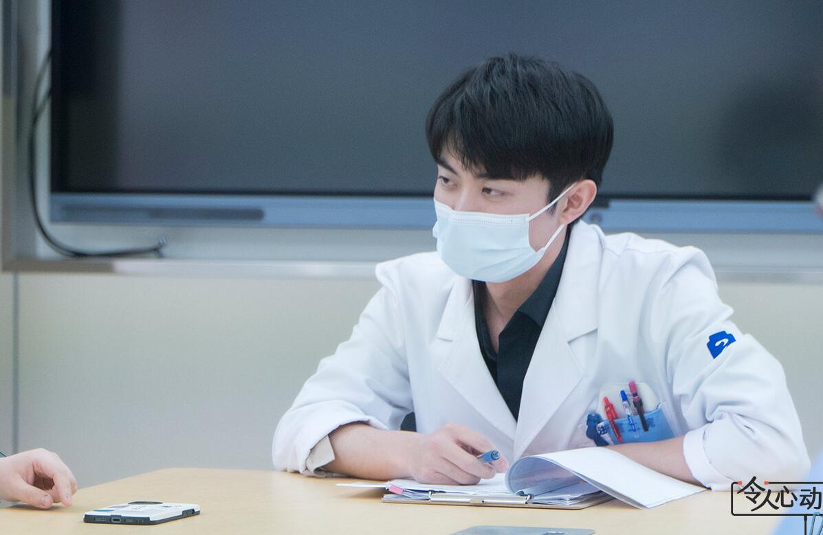 真实和剪辑排名差距大,汪苇杭冯琛并列第一刘畅第二,李不言垫底