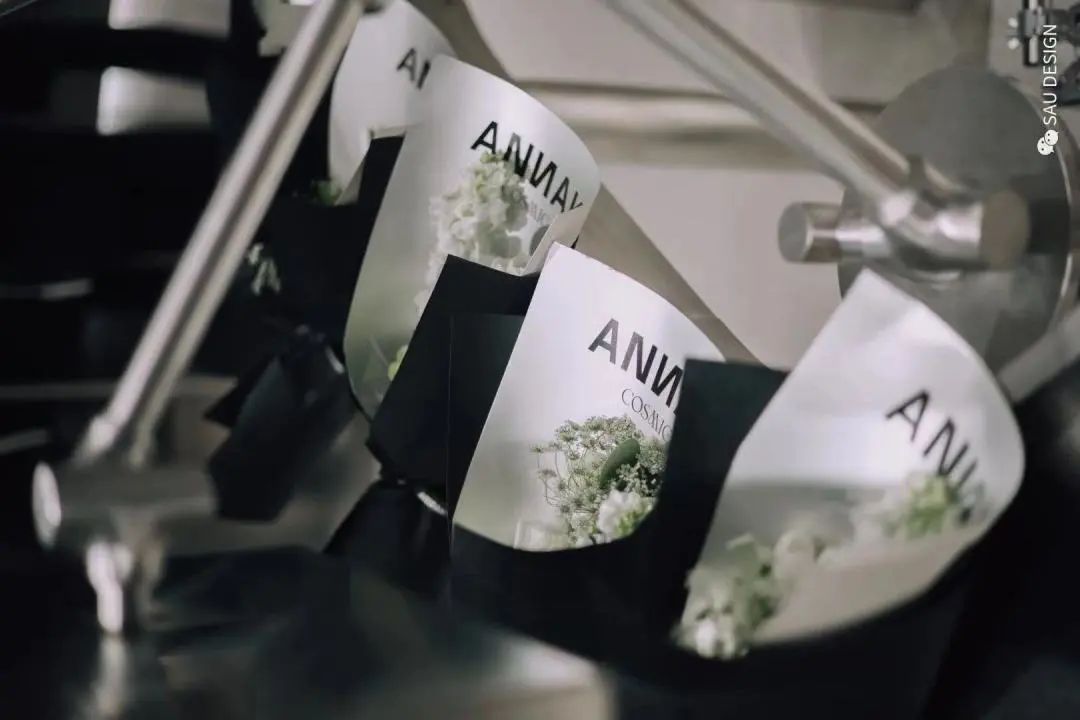 无锡两个爱花的小姐姐，开了家“宝藏”花店，对接奢侈品牌，业绩步步攀升