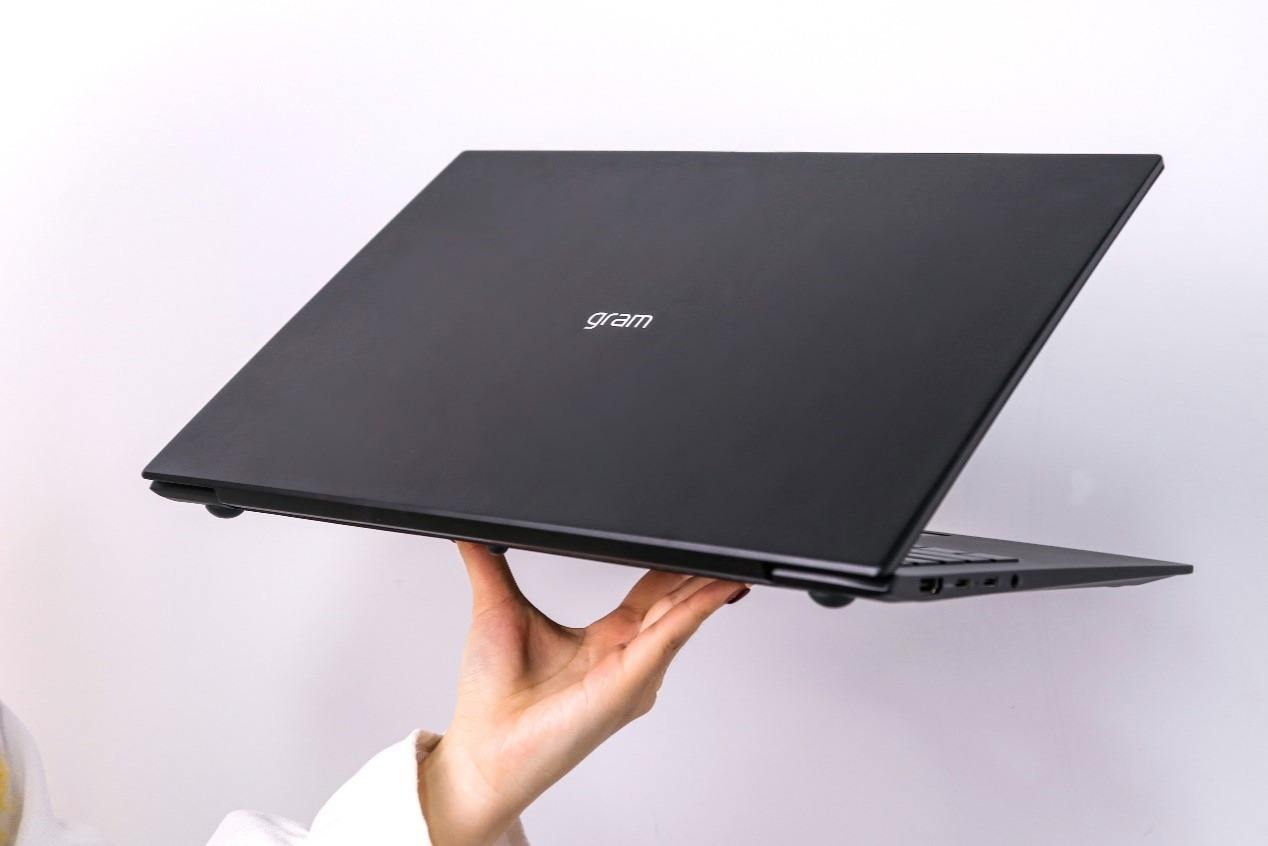 一台笔记本用多久淘汰,一台笔记本能玩几年