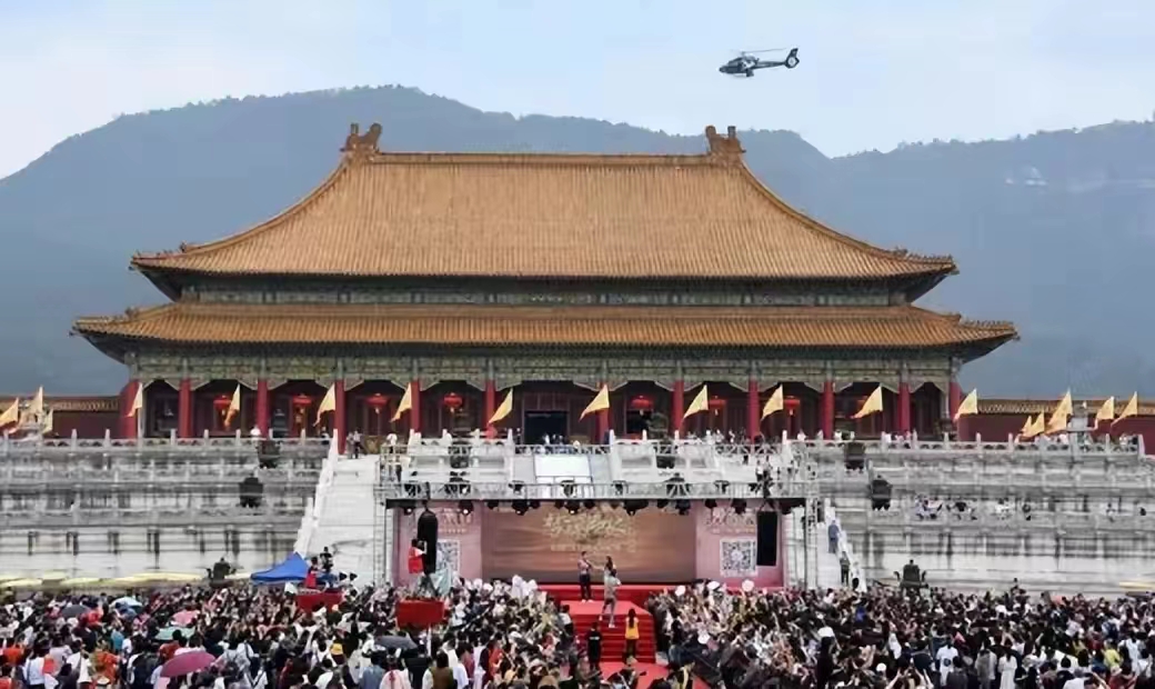 横店女群演真实处境可怜,横店群演泛滥的人