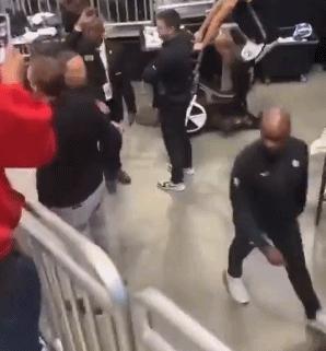 纳什为什么被称为菜鸟教练,纳什在哪两年是最佳球员