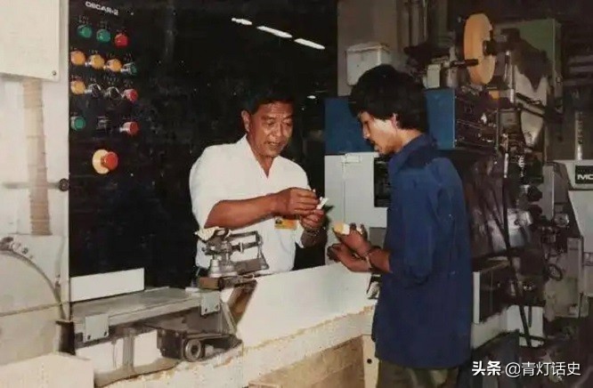 90年代抽红塔山属于什么档次,纪念褚时健的烟红塔山