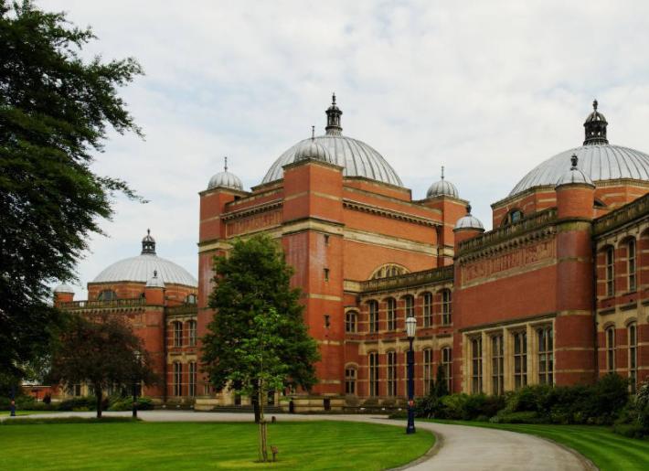 英国体育专业出国留学费用,英国体育专业名校