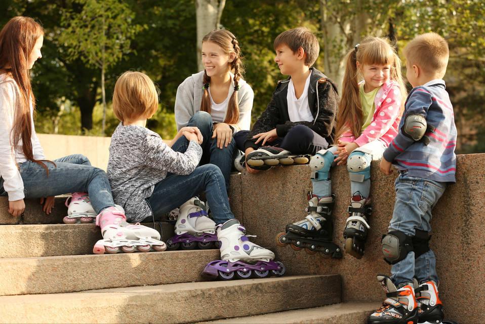 小孩越玩越兴奋是什么情况,孩子越玩越贪玩怎么办