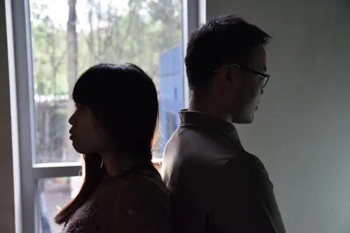 女生坚决分手删微信还能挽回吗,女人坚决分手一般是不是无法挽回