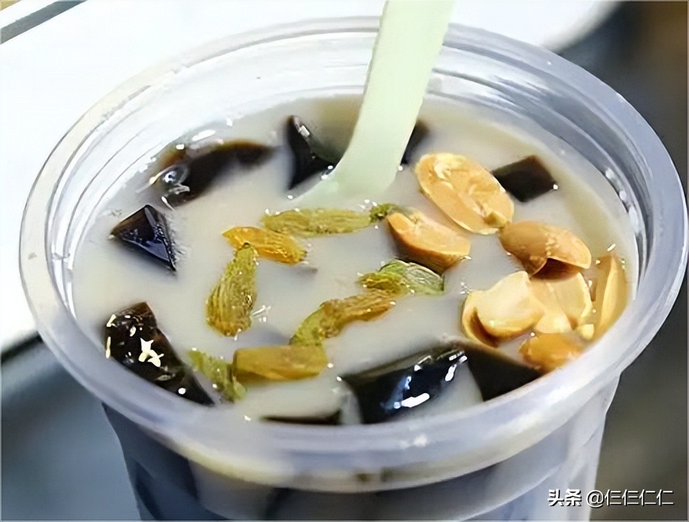 夏日饮品自制简单果冻,怎样做夏日解暑果冻简单又好吃