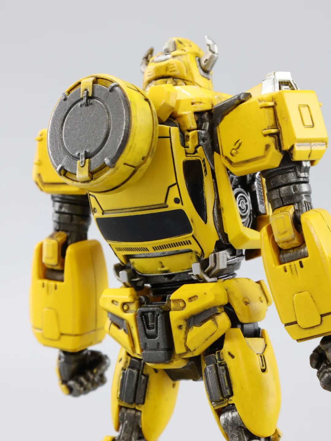 变形金刚塞伯坦大黄蜂开箱测评,大黄蜂变形金刚w8601测评