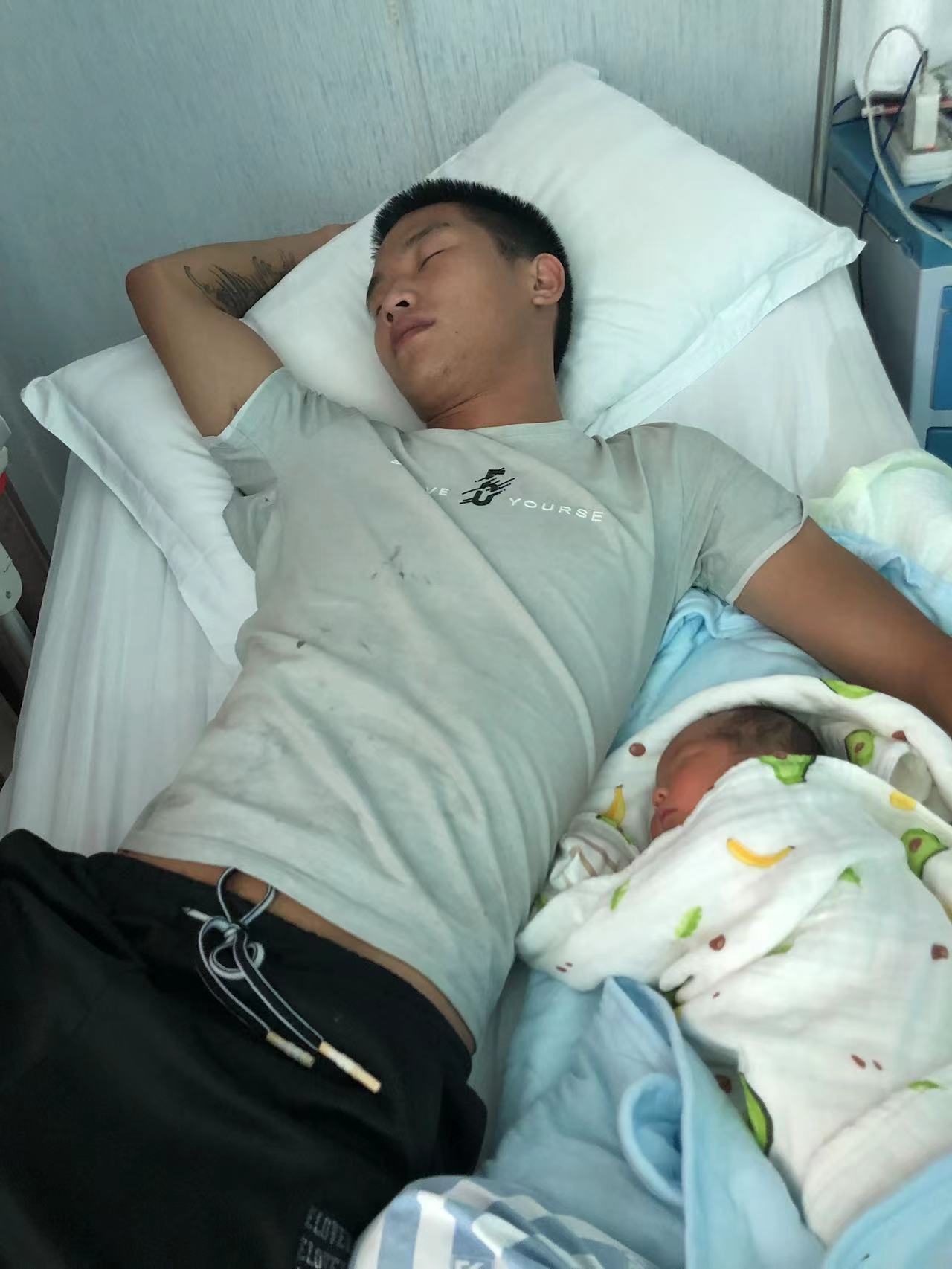 贵州小伙娶农村老婆视频,广西小伙花2000万娶越南姑娘