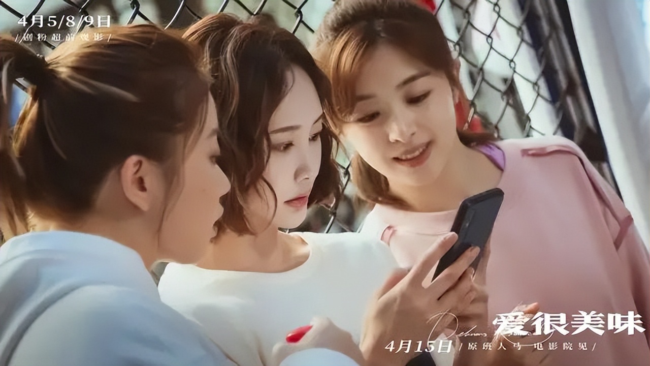 全体起立！4月的电影院，简直炸瞎我的狗眼