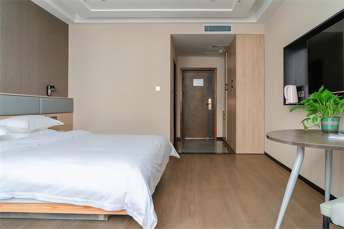 2023固原市网红人气酒店必住榜“IU酒店（彭阳店）”