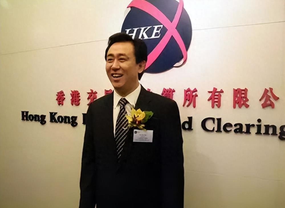 许家印歌舞团队演员照片,许家印歌舞团队演员状况