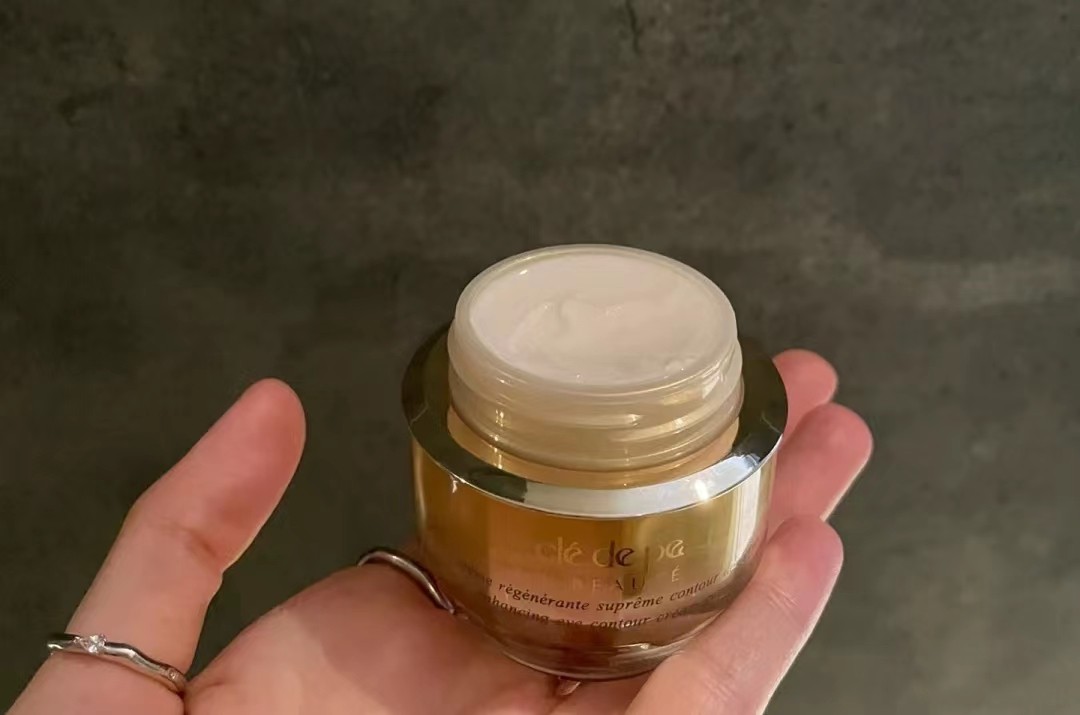 九大公认好用抗皱眼霜,十大贵妇眼霜