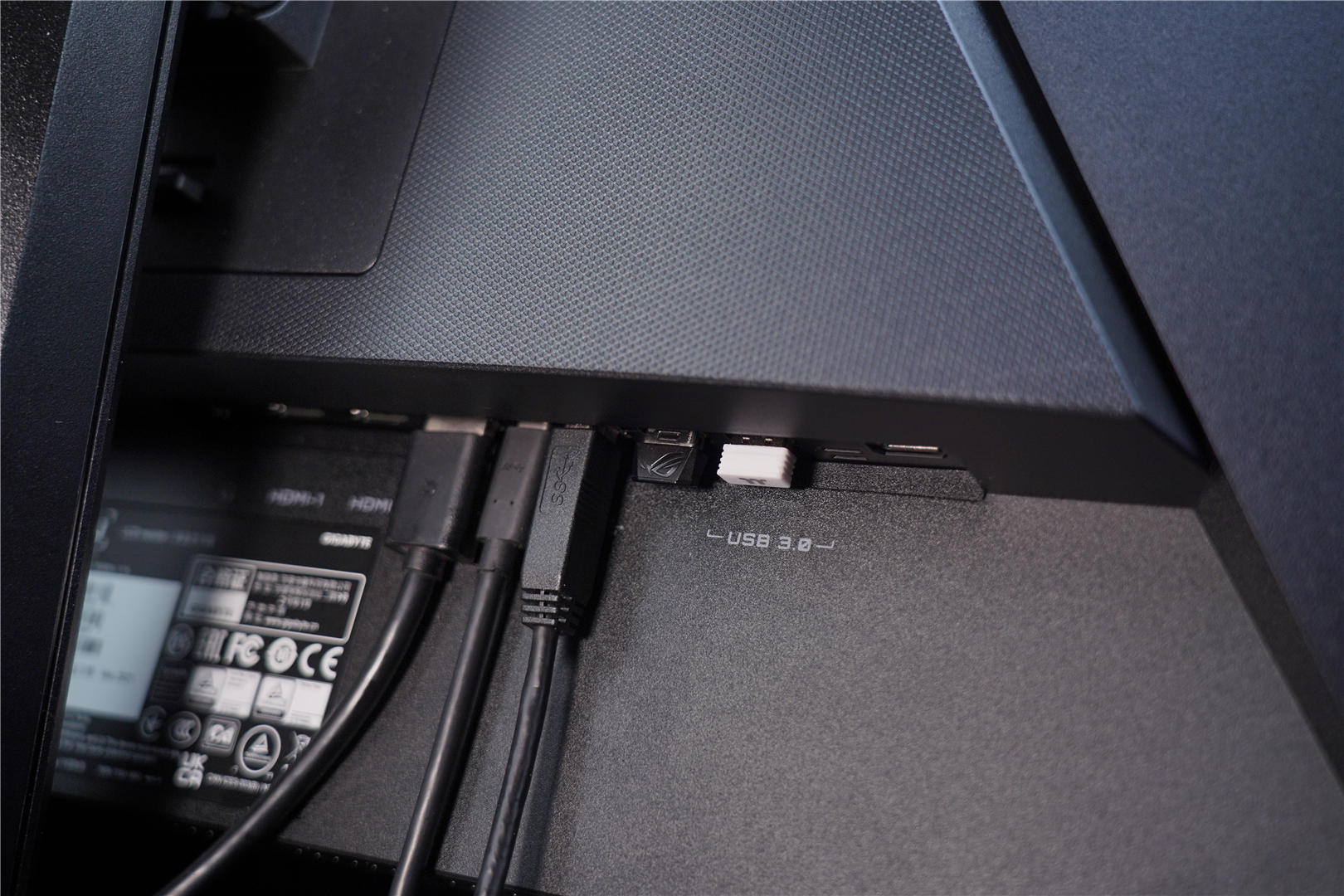 技嘉4k240hz显示器价格,技嘉48寸oled4k显示器