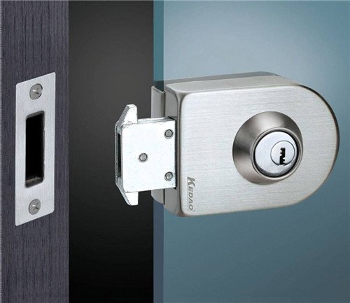 固力老式566门锁内部结构图,固力老式智能门锁怎么打开