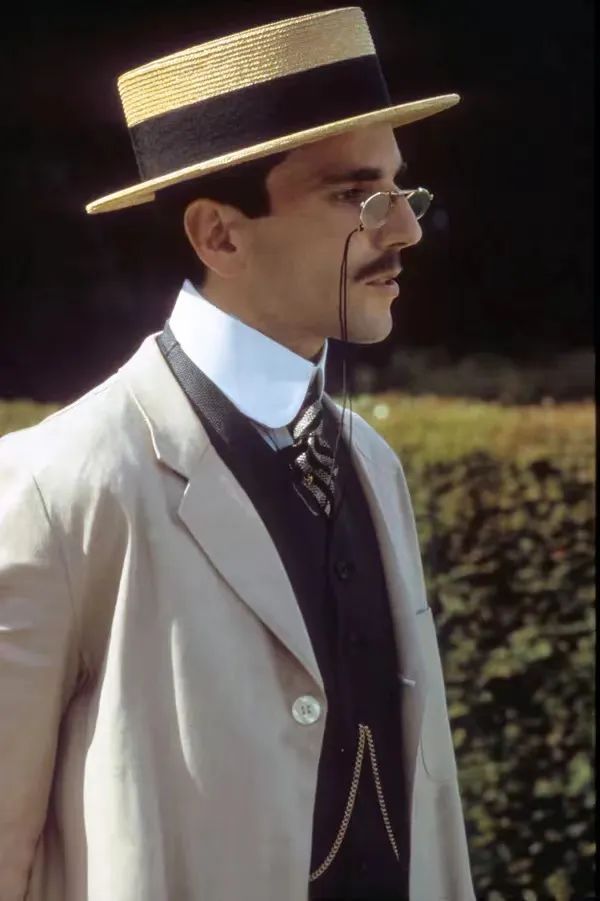 看得见风景的房间体现的浪漫主义,看得见好看风景的房间氛围