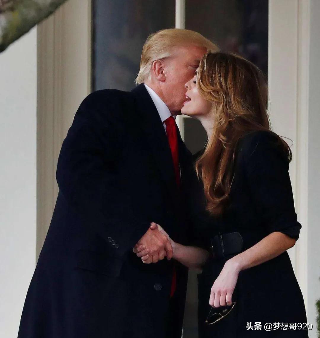 特朗普亲吻女人,特朗普吻梅拉尼娅