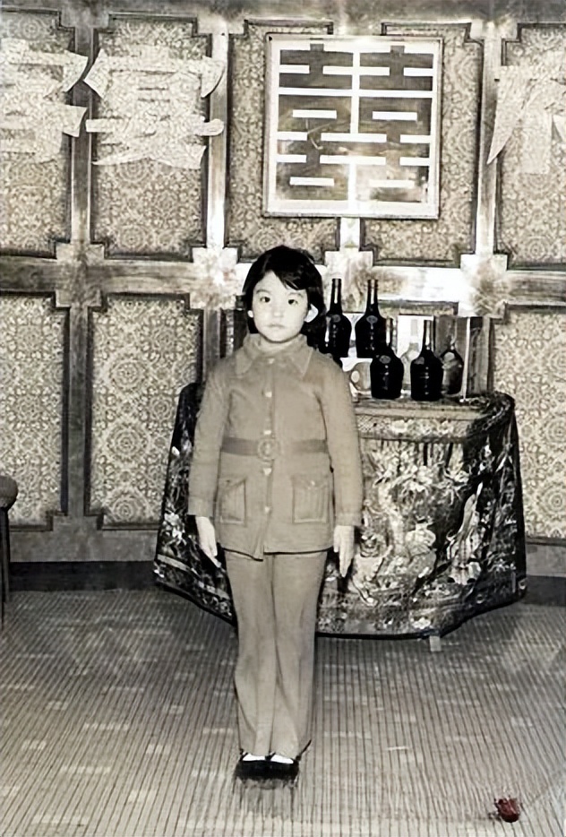 周慧敏被称第一代玉女掌门,玉女掌门周慧敏93年的歌