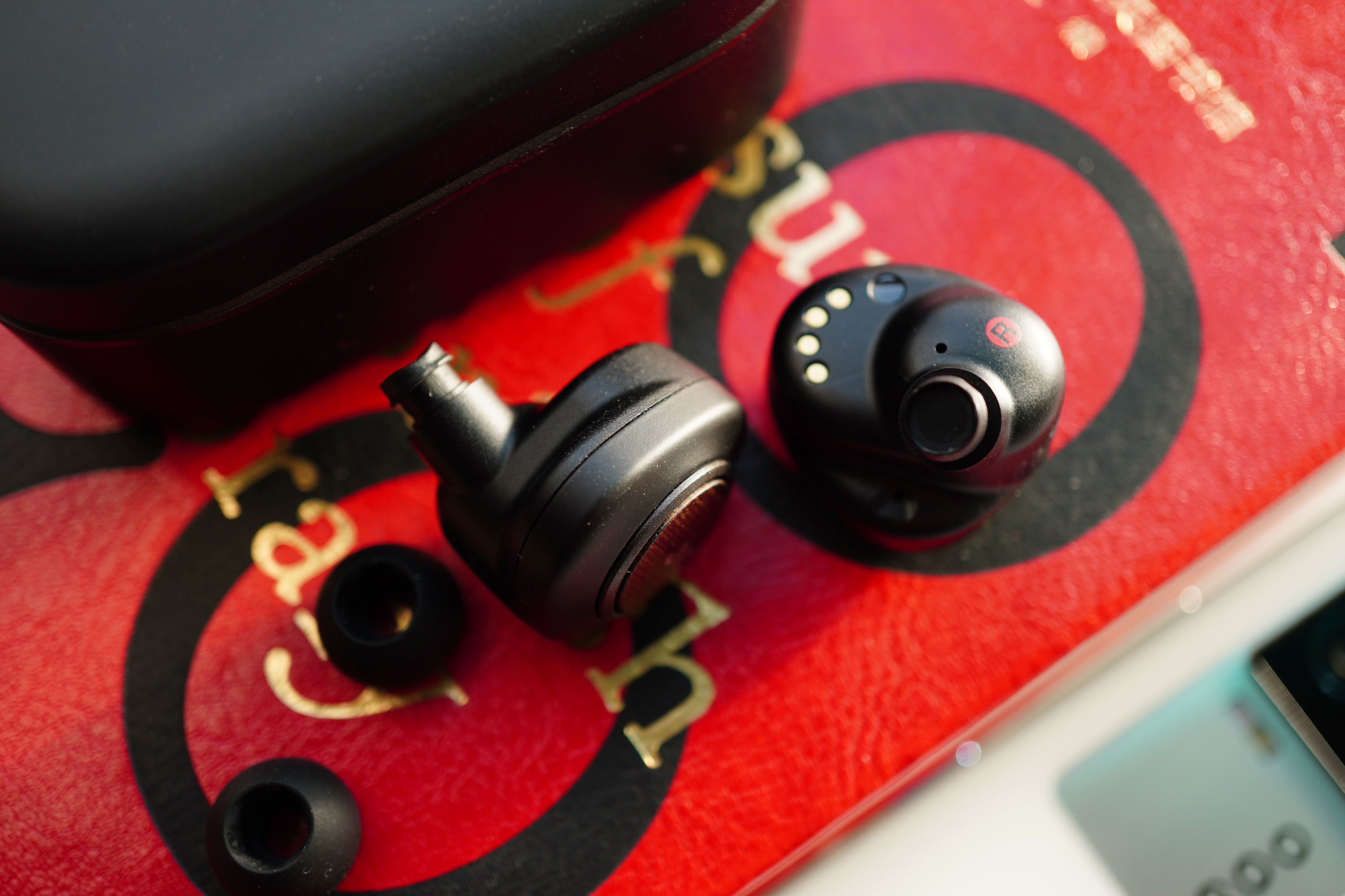 jvchafw10000t蓝牙耳机评测,jvcfw10000t蓝牙耳塞评测