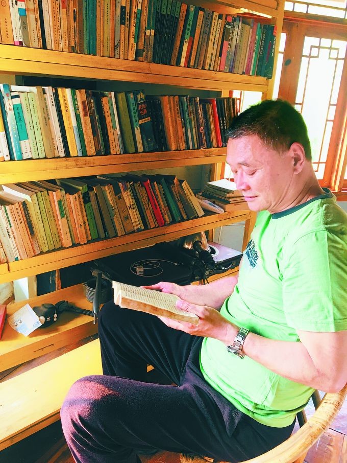 消失半年的他自曝患癌,他患癌