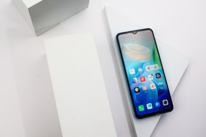 vivo唯一的6000mAh大电池手机,8+256G降至1899,入手太划算