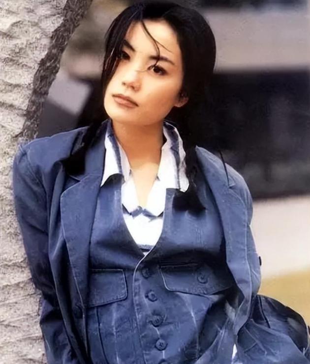 谢霆锋为什么如此喜欢王菲,谢霆锋为何喜欢王菲这么多年