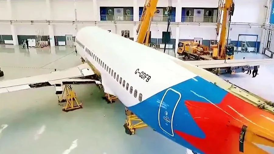 陆地小钢炮越野视频,陆地货车小钢炮