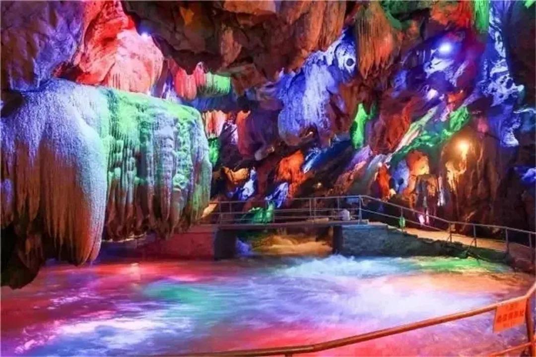 清远英德老虎谷溶洞漂流,广州出发清远三天两夜旅游攻略