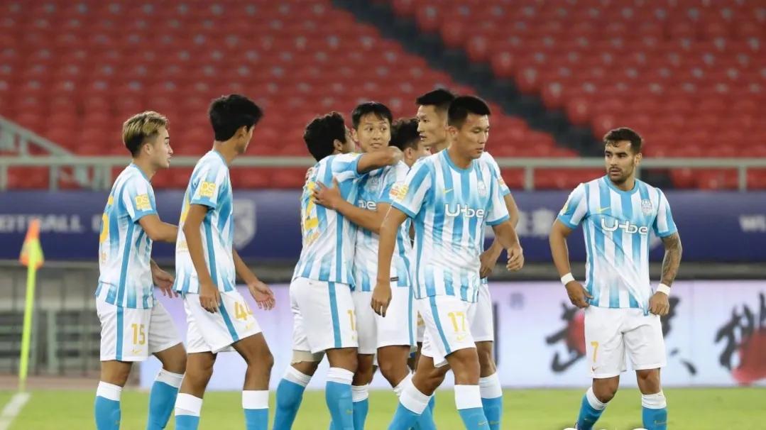 中超25轮最新战报泰山,现场直播中超第十一轮三镇vs泰山