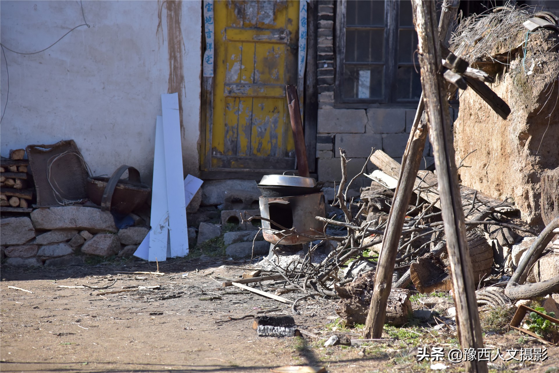 孤山坟墓葬在哪里好,孤山上的坟墓